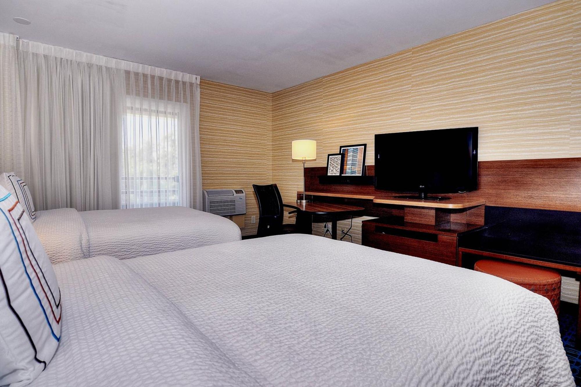 Fairfield Inn & Suites By Marriott Los Angeles Розмид Экстерьер фото